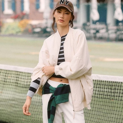 Anthropologie oversized - by,